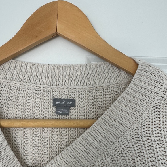 ⭐️ American Eagle Wide Sleeve Striped Knit Sweater - Picture 7 of 8